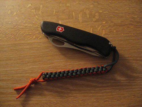 Paracord Knife lanyard